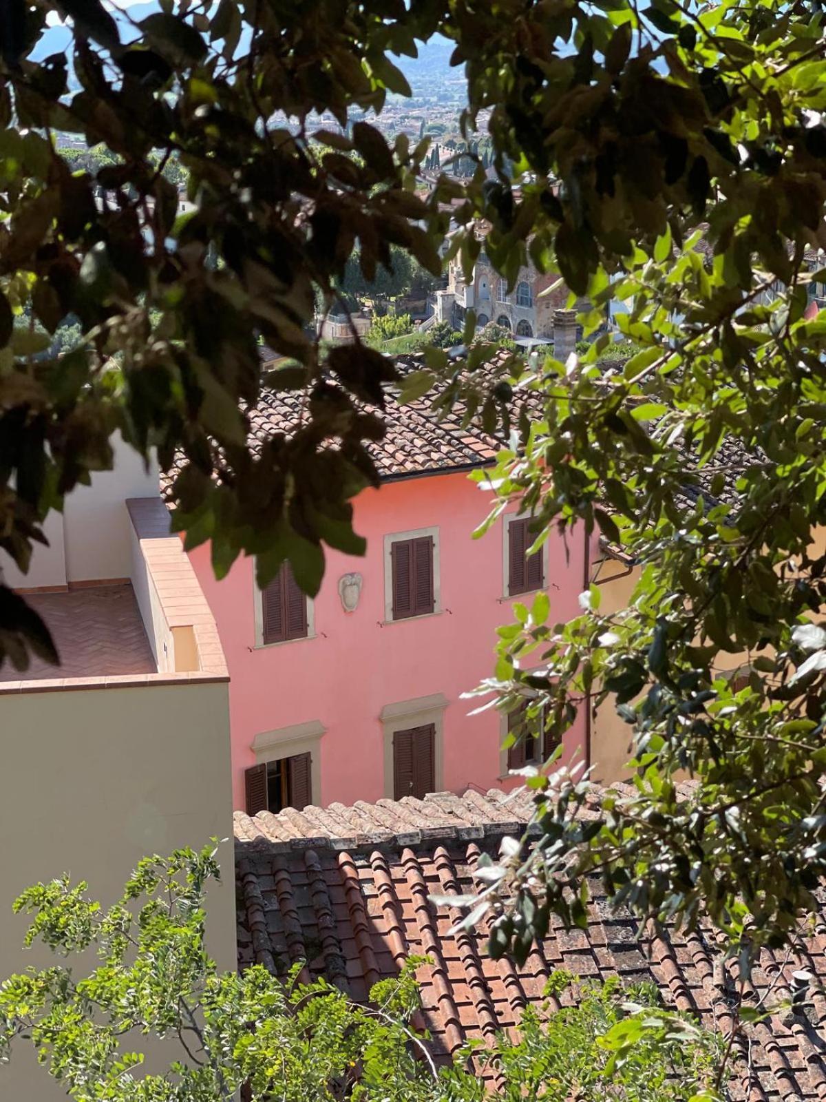 Quattro Gigli Hotel Montopoli in Val dʼArno Exterior foto